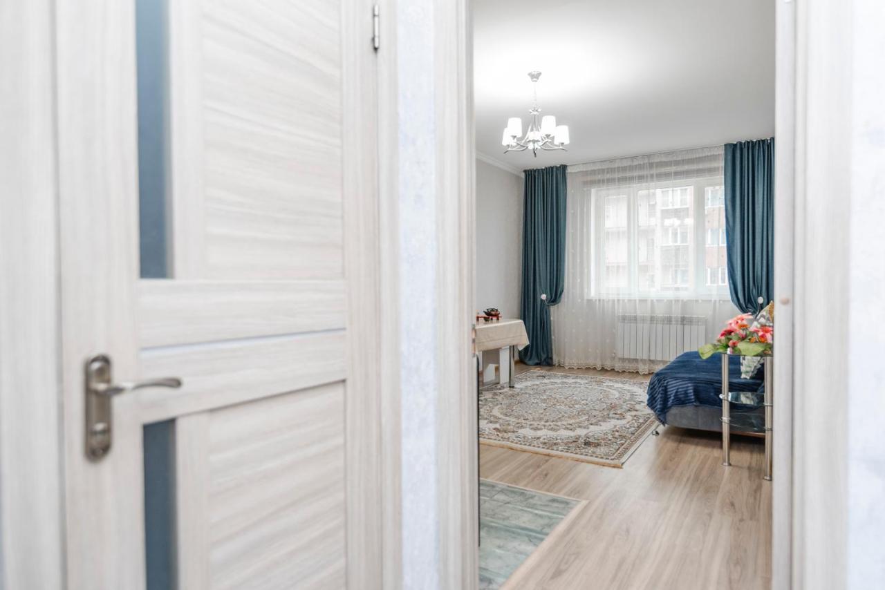 Apartment Zodiak Almaty Eksteriør bilde
