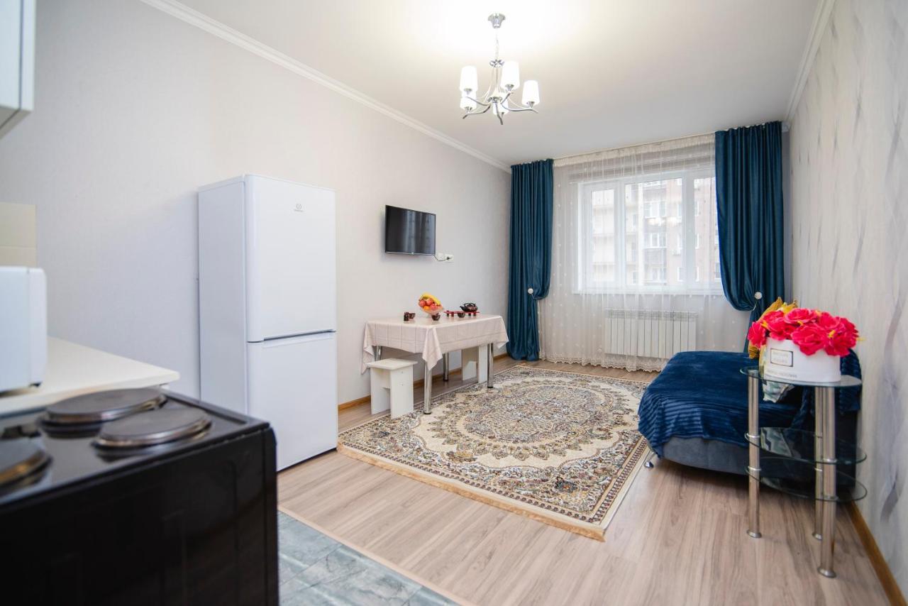 Apartment Zodiak Almaty Eksteriør bilde