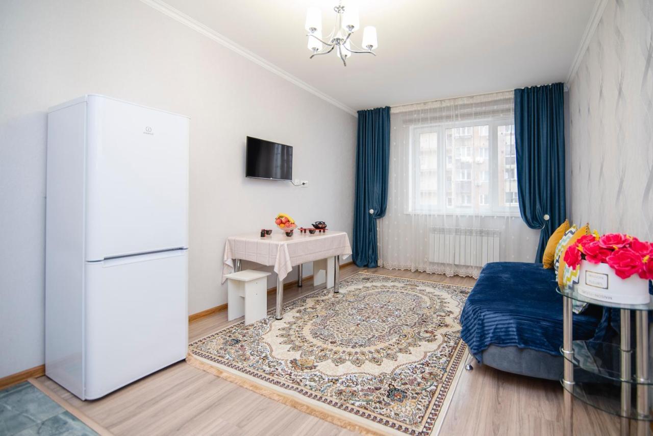 Apartment Zodiak Almaty Eksteriør bilde